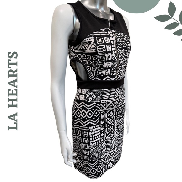 🛍️3/$40 LA Hearts Tribal Print Cutout Bodycon Dress Black White Geometric Large - Picture 3 of 7